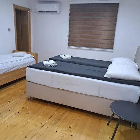 Oryx Free Double Garage Parking Prázdninový dům Sarajevo