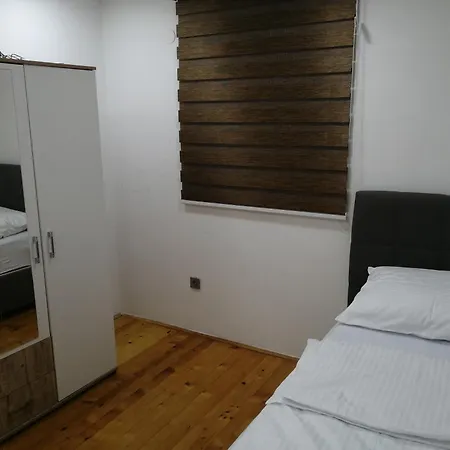 Oryx Free Double Garage Parking Prázdninový dům Sarajevo
