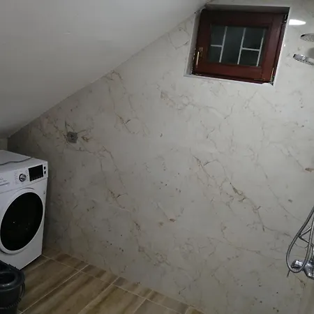Oryx Free Double Garage Parking * Sarajevo